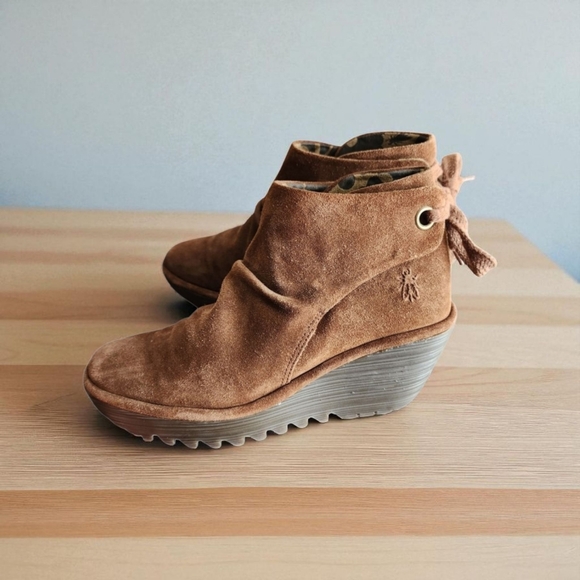 Fly London Yebi Tan Brown Suede Ankle Boot Women Size 10 Leather Bootie Shoes - Picture 1 of 12
